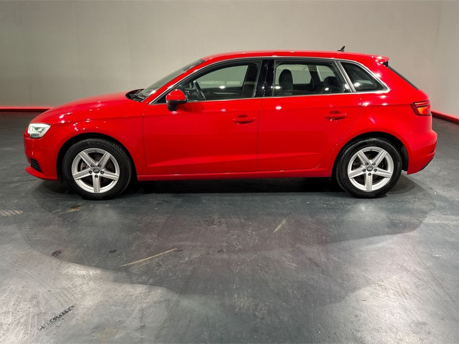 Audi A3 1.4 AUTOMATIC - FACTORY ALLOYS - DIGITAL DASH - LED HEADLIGHT - REAR CAMERA - CRUISE CONTROL - MULTI FUNCTION STEERING WHEEL — thumbnail 6