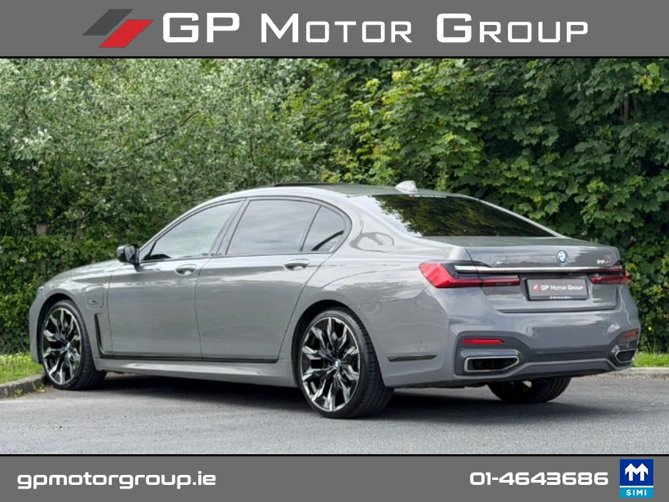 2021 BMW 7 Series 3L Petrol Plug-in Hybrid For Sale Images