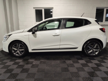 2022 Renault Clio 1L Petrol For Sale Images