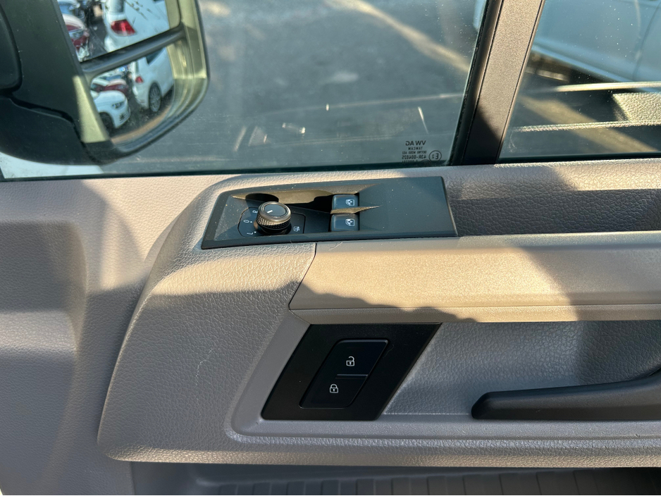 2024 Volkswagen Crafter 2L Diesel For Sale Images