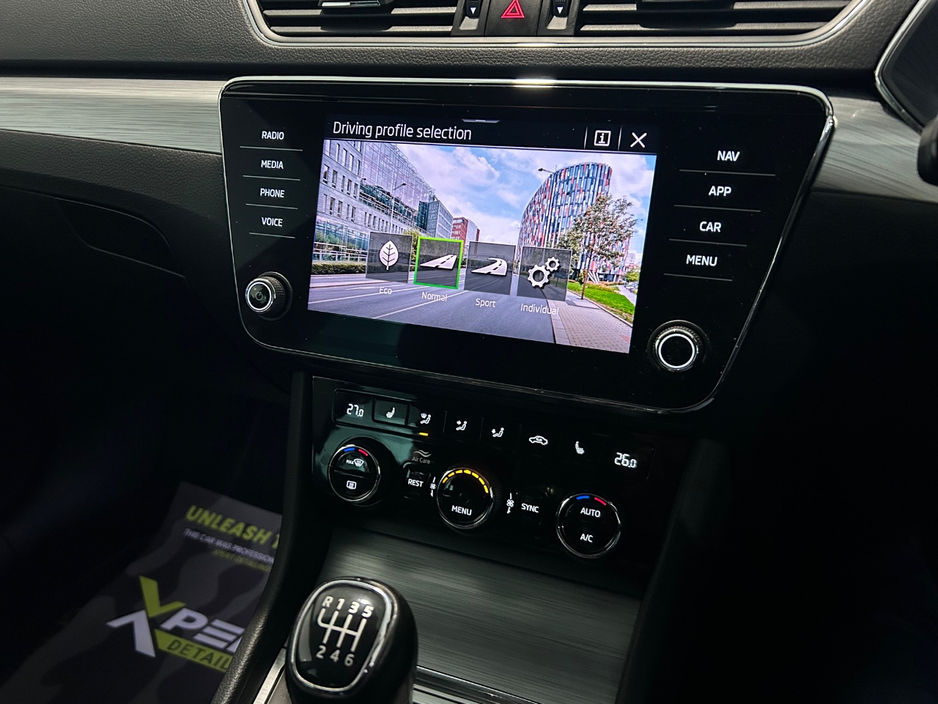 2022 Skoda Superb 2L Diesel For Sale Images