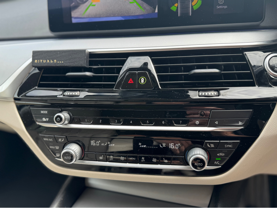 2022 BMW 5 Series 2L Diesel For Sale Images