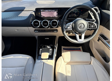 2022 Mercedes-Benz GLA Class 2.0L Diesel For Sale Images