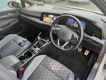 2024 Volkswagen Golf 2L Diesel For Sale Images