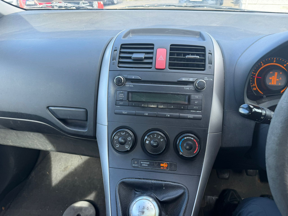 2009 Toyota Auris 1.4L Diesel For Sale Images