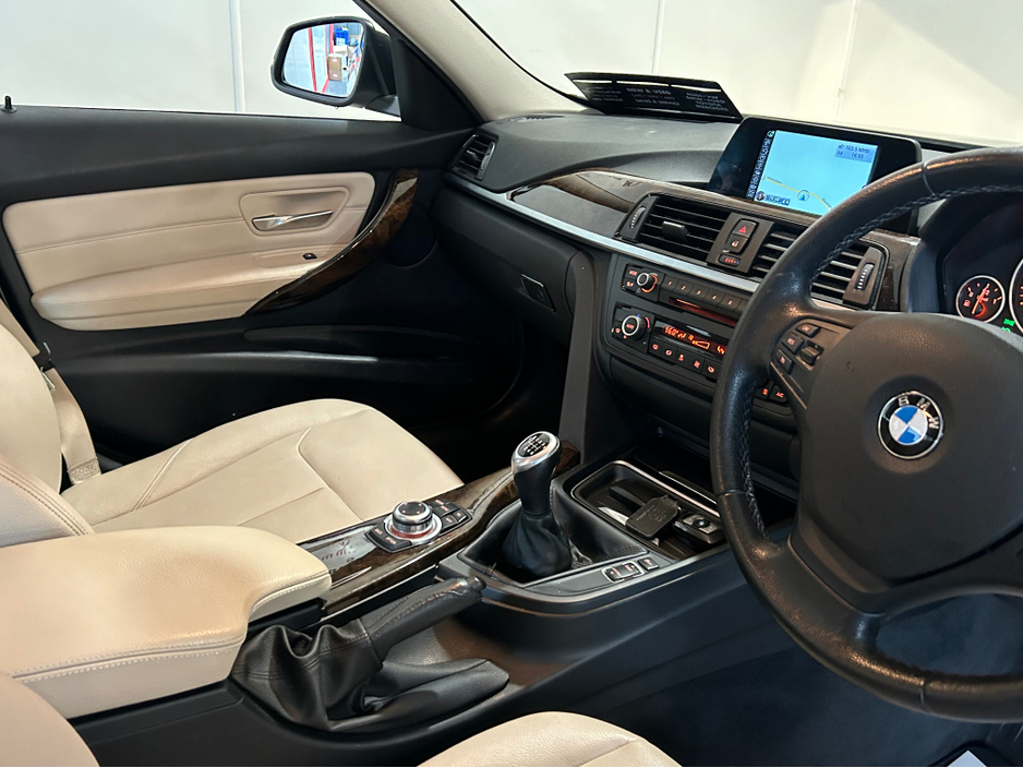 2015 BMW 3 Series 2.0L Diesel For Sale Images