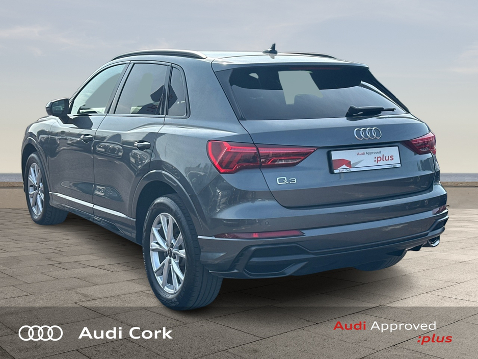 Audi Q3 2.0 35 TDI 150BHP S-LINE AUTOMATIC WITH BLACK STYLING, 20" ALLOYS, PRIVACY GLASS & BLACK GLOSS MIRRORS — thumbnail 5