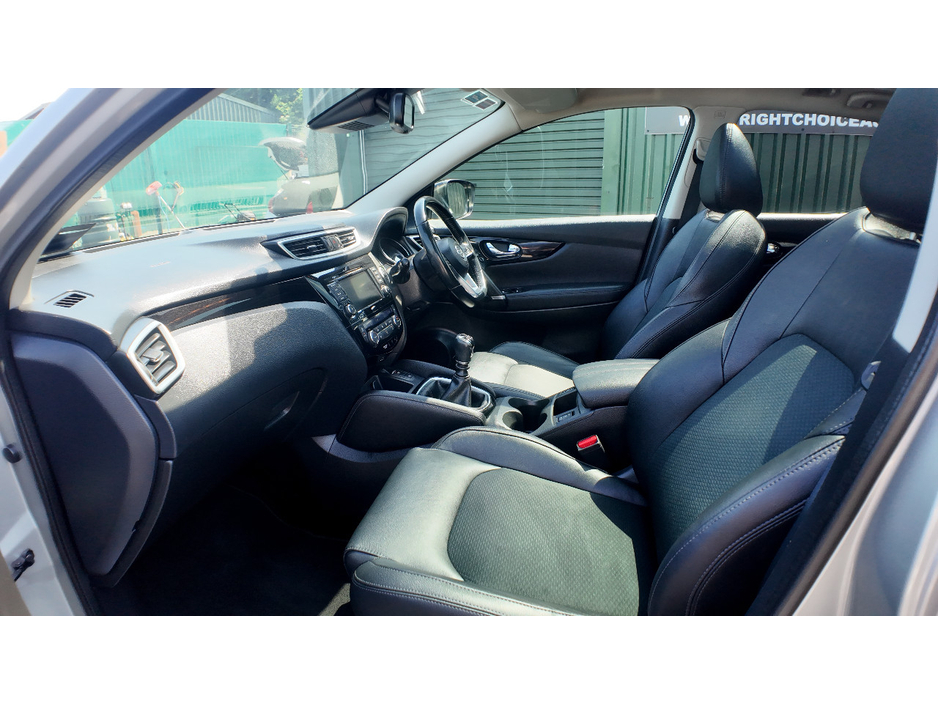 2020 Nissan Qashqai 1.3L Petrol For Sale Images