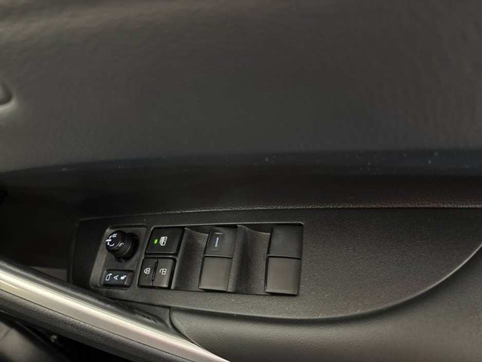 Toyota Corolla Cross CROSS LUNA 1.8 — thumbnail 17