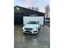 Mercedes-Benz CLA Class 180 AMG LINE