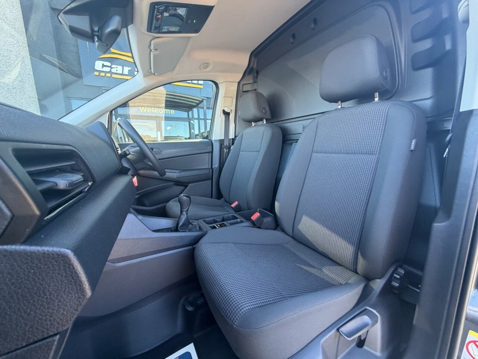 2025 Volkswagen Caddy 2L Diesel For Sale Images