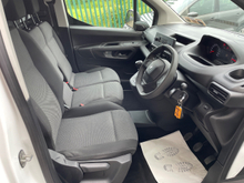 2022 Peugeot Partner 1.5L Diesel For Sale Images