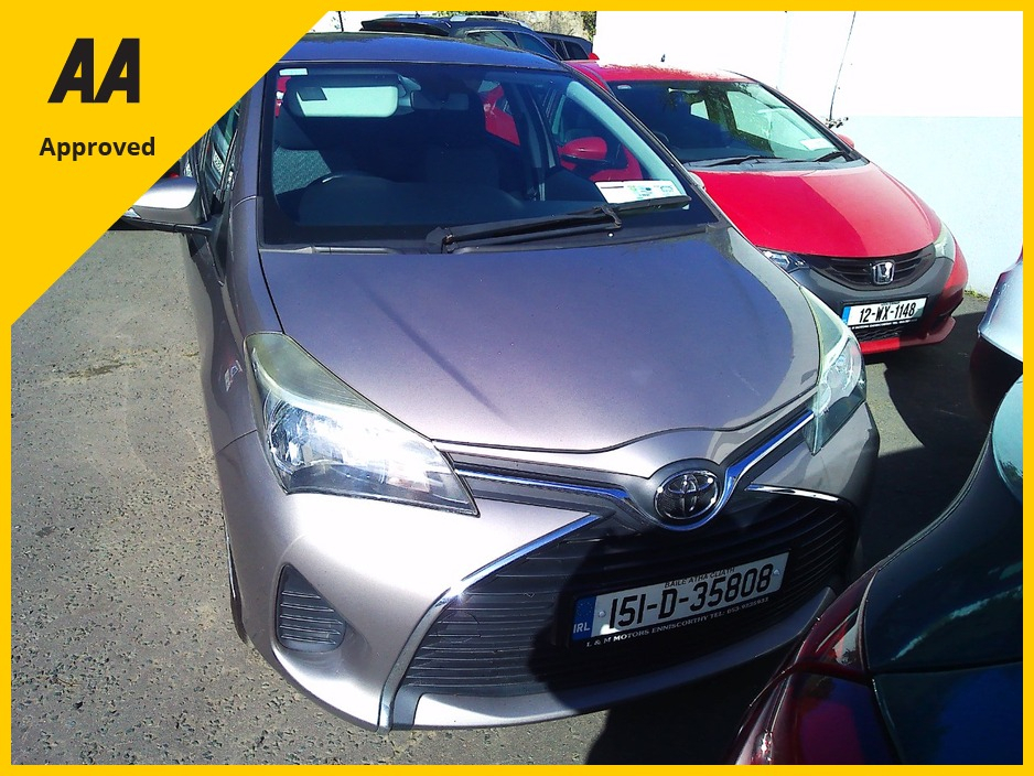 2015 Toyota Yaris For Sale Images