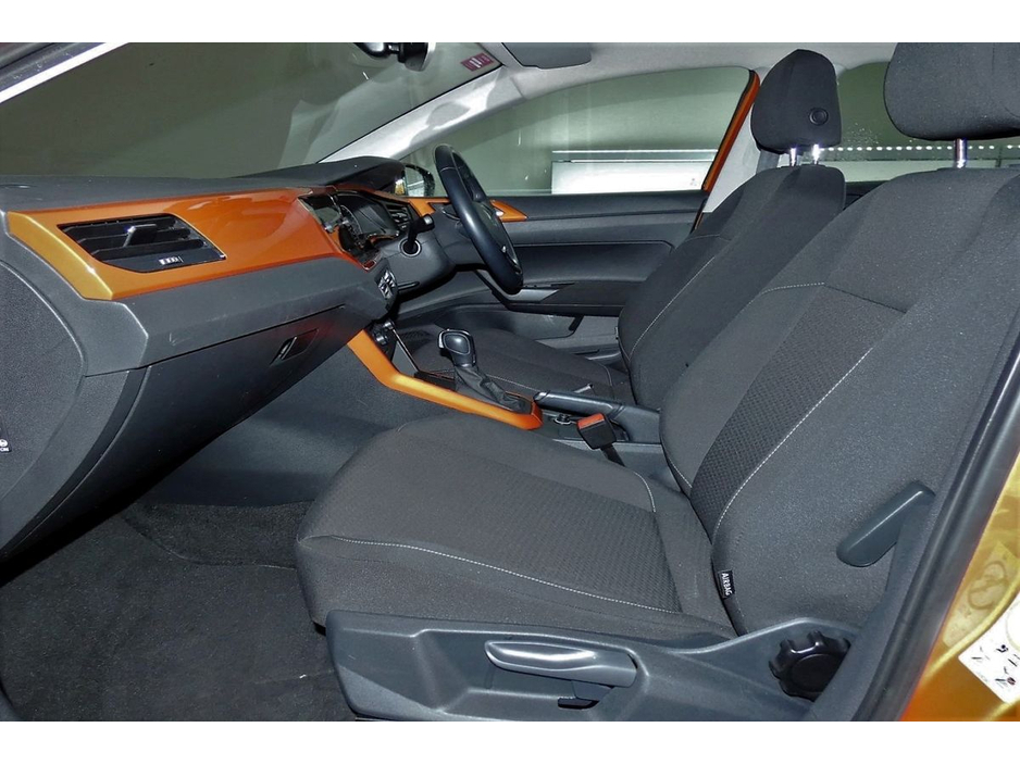 Volkswagen Polo 1.0 TSI DSG COMFORTLINE *CARPLAY*ANDROID*REVERSE CAM* — thumbnail 14