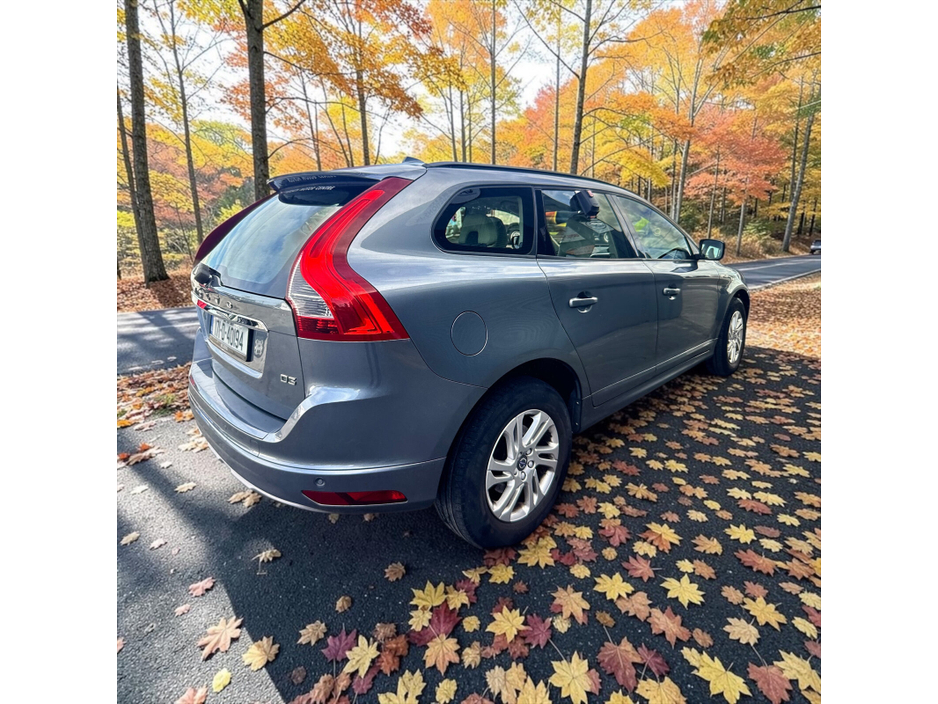 2017 Volvo XC60 2L Diesel For Sale Images