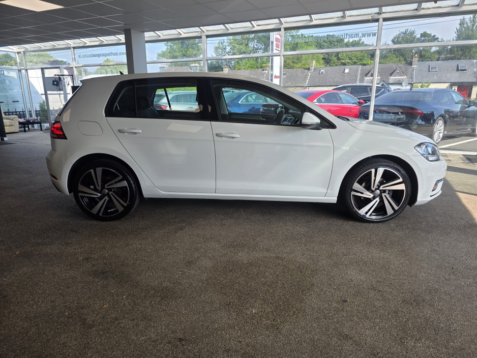 2019 Volkswagen Golf 1L Petrol For Sale Images