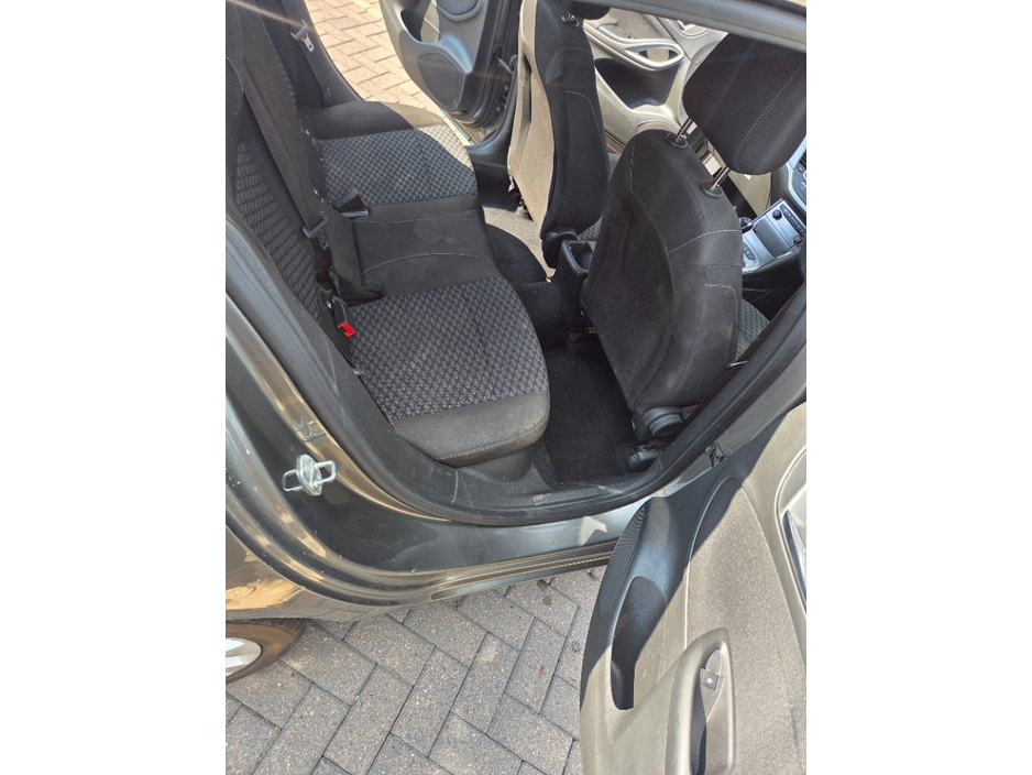 Opel Astra SC 1.0T 105PS S/S 5DR — thumbnail 9