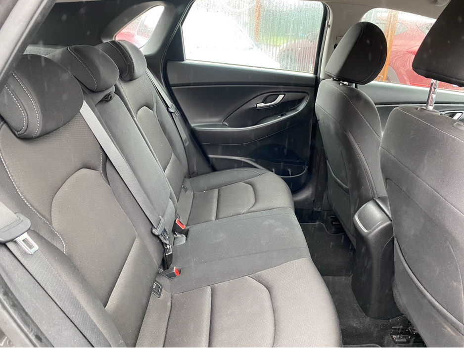 2017 Hyundai i30 1.6L Diesel For Sale Images
