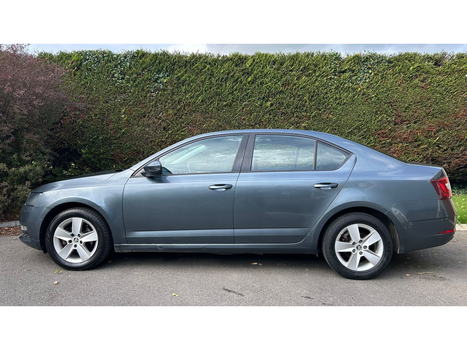 2017 Skoda Octavia 1.6L Diesel For Sale Images
