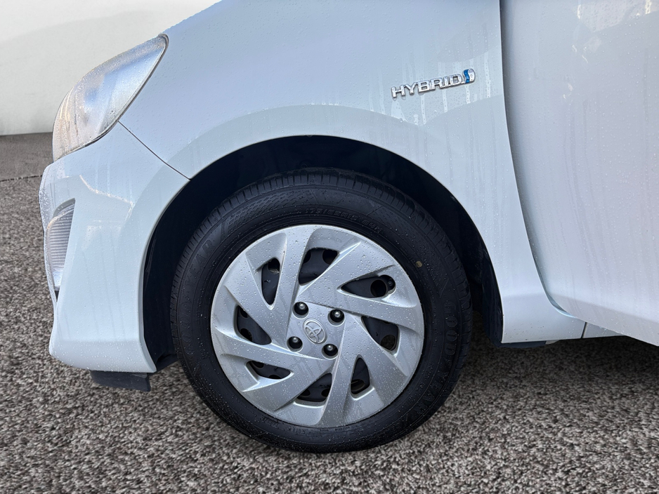 Toyota Aqua 1.5 Hybrid Self Charging — thumbnail 18