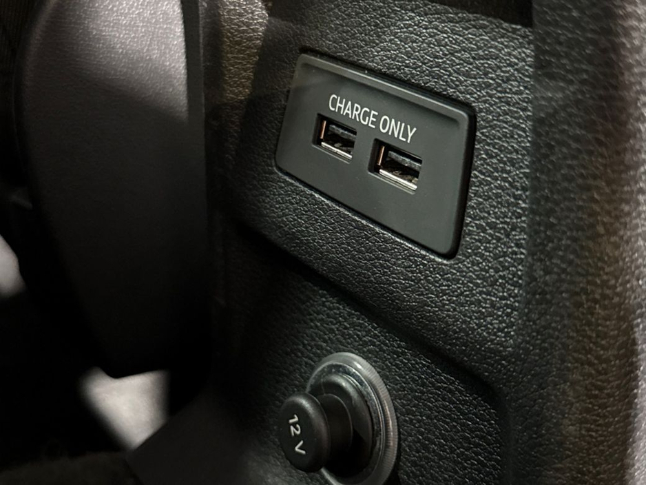 Audi Q2 1.0L TFSI AUTOMATIC SPORT - HEATED SEATS - A/C CONTROLS - CRUISE CONTROL - REVERSE CAMERA — thumbnail 13