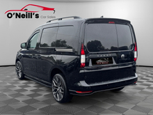 2023 Volkswagen Caddy 2L Diesel For Sale Images