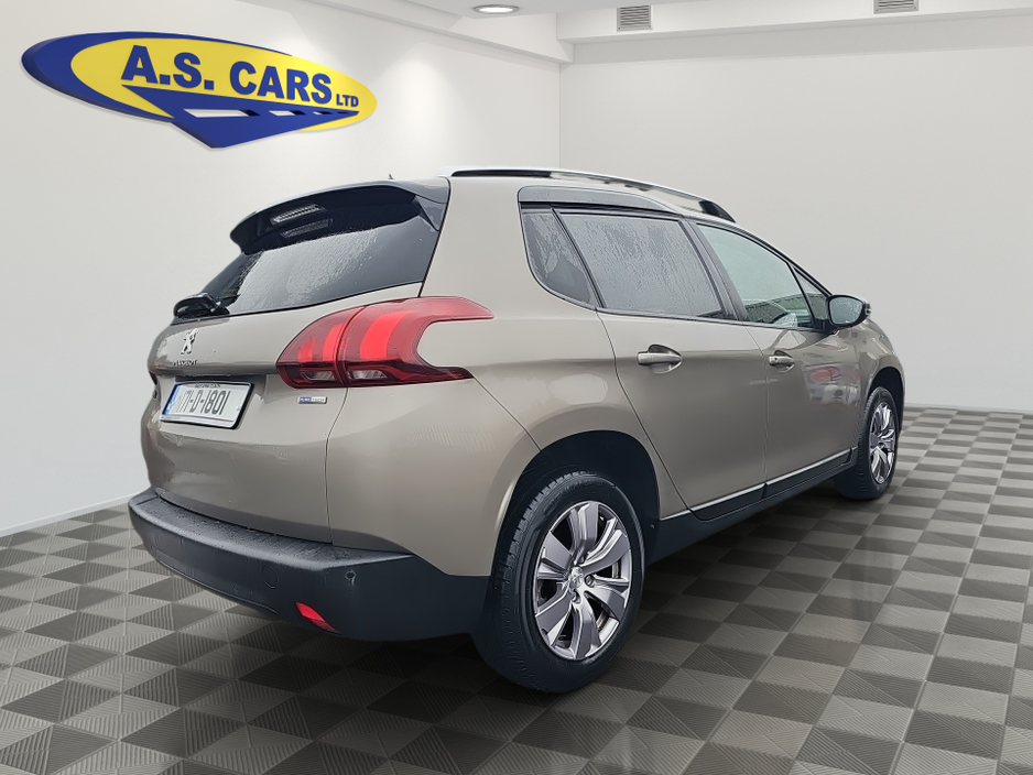Peugeot 2008 ACTIVE 1.2 ** 1 OWNER IRISH CAR  ** GREAT SPEC ** 2 KEYS ** SUPERB EXAMPLE ** — thumbnail 6