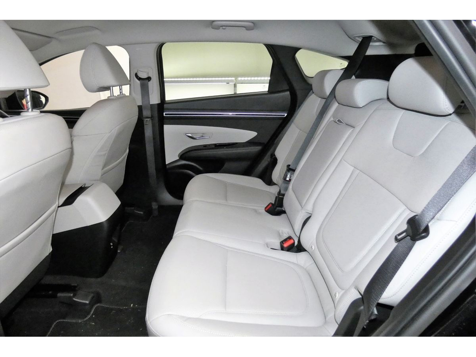 Hyundai Tucson 1.6 CRDI 6SPD EXECUTIVE *FULL BEIGE LEATHER* — thumbnail 16