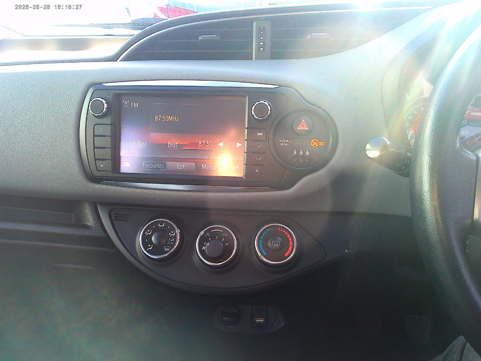 2015 Toyota Yaris 1L Petrol For Sale Images