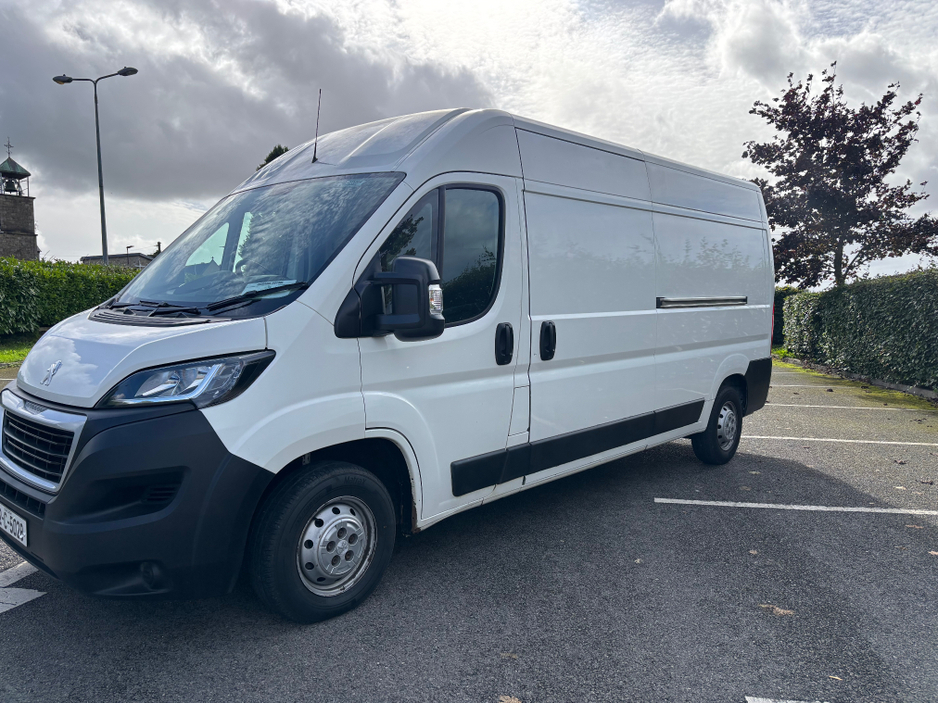 2021 Peugeot Boxer 2.2L Diesel For Sale Images