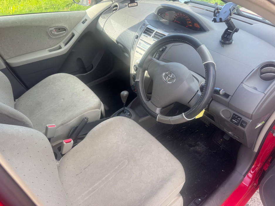 Toyota Vitz 1.0 VVT-i Terra — thumbnail 14