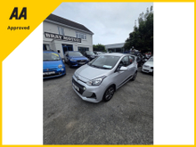 Hyundai i10 DELUXE 4DR