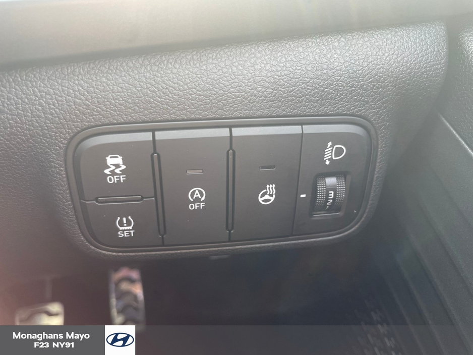 2025 Hyundai Bayon 1.2L Petrol For Sale Images