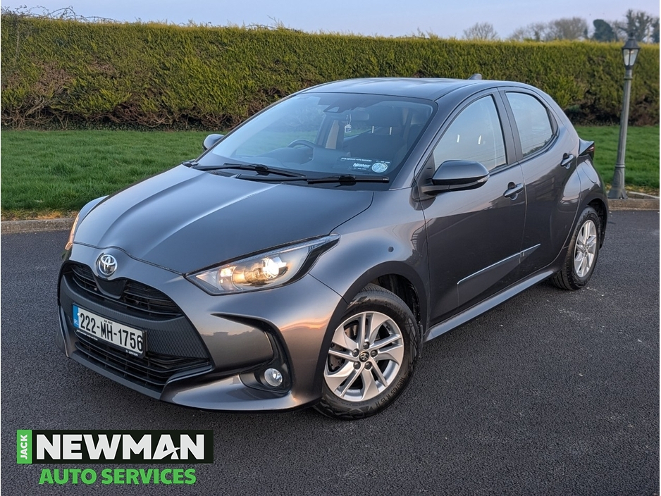 2022 Toyota Yaris 1L Petrol For Sale Images