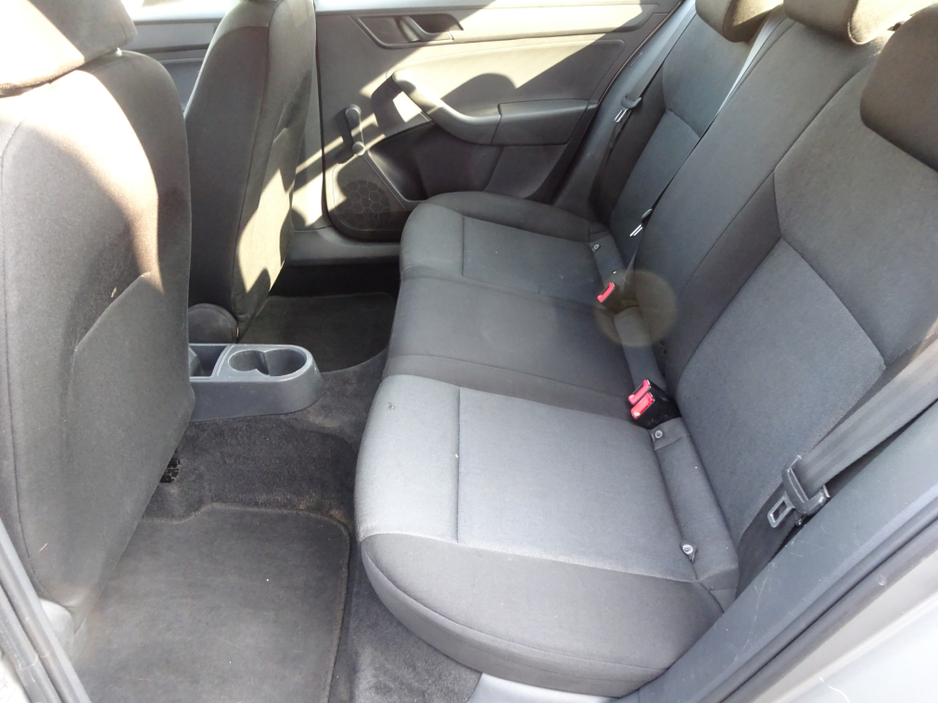 2013 Skoda Rapid 1.6L Diesel For Sale Images