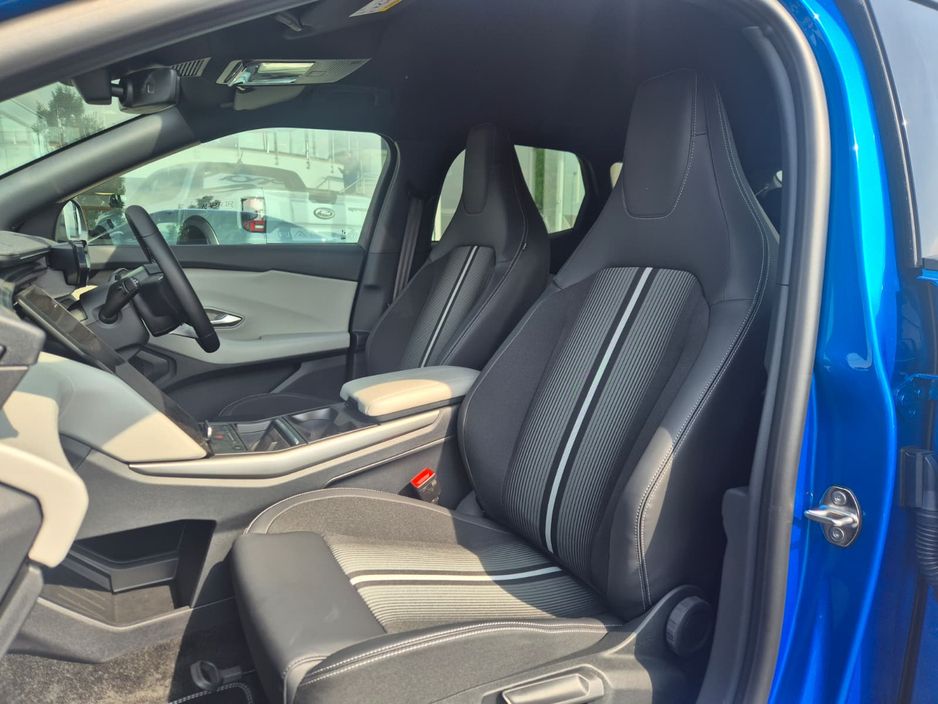 2026 Ford Capri 0L Electric For Sale Images