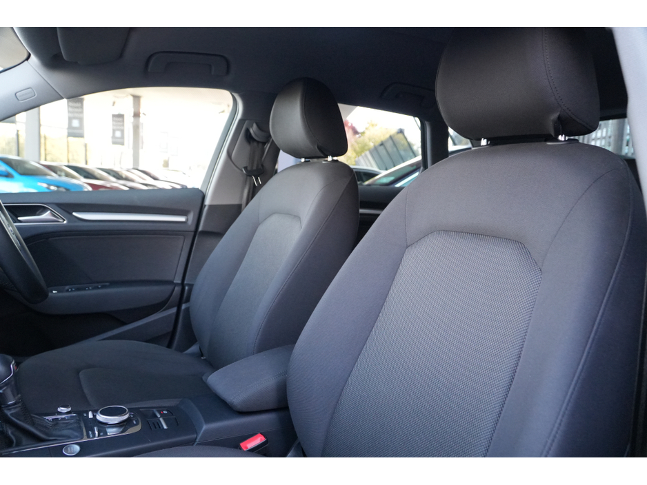 Audi A3 1.4 TSI SPECIAL EDITION 5DR HATCHBACK  AUTO  //  STUNNING CAR // BUY WITH CONFIDENCE AA AND SIMI APPROVED DEALER 2026 // FINANCE ARRANGED // ALL TRADE INS WELCOME // WELL WORTH VIEWING // — thumbnail 17