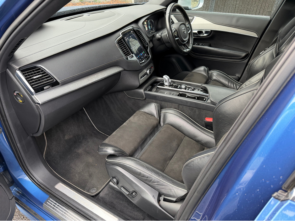 2017 Volvo XC90 2L Petrol Plug-in Hybrid For Sale Images