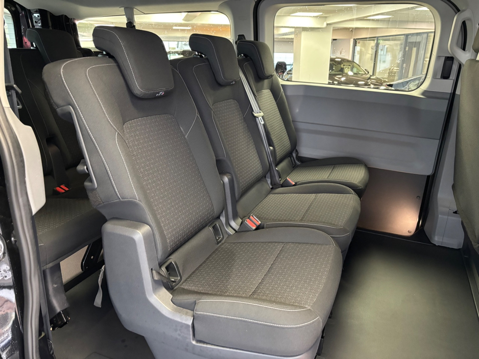 2026 Ford Transit Custom 2.5L Petrol Plug-in Hybrid For Sale Images