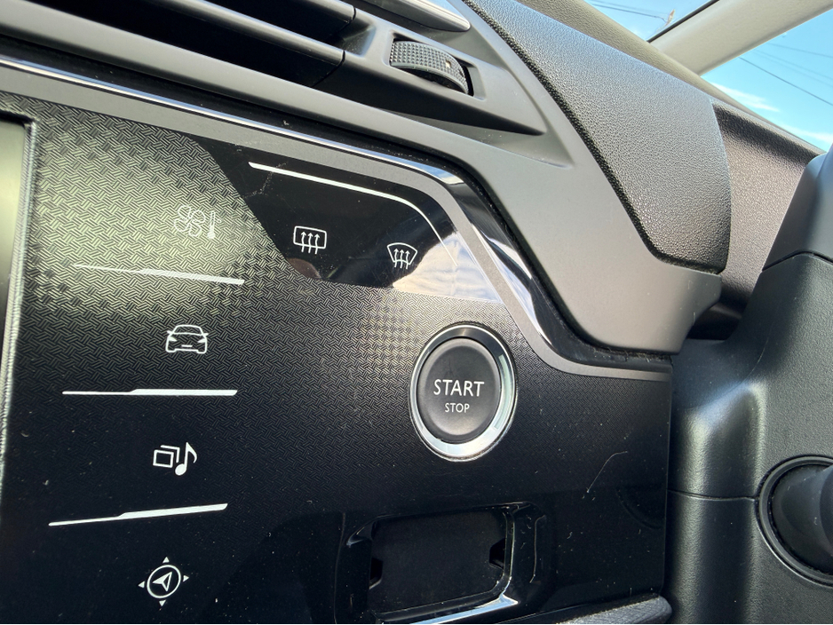 2018 Citroen Grand C4 Picasso 1.6L Petrol For Sale Images