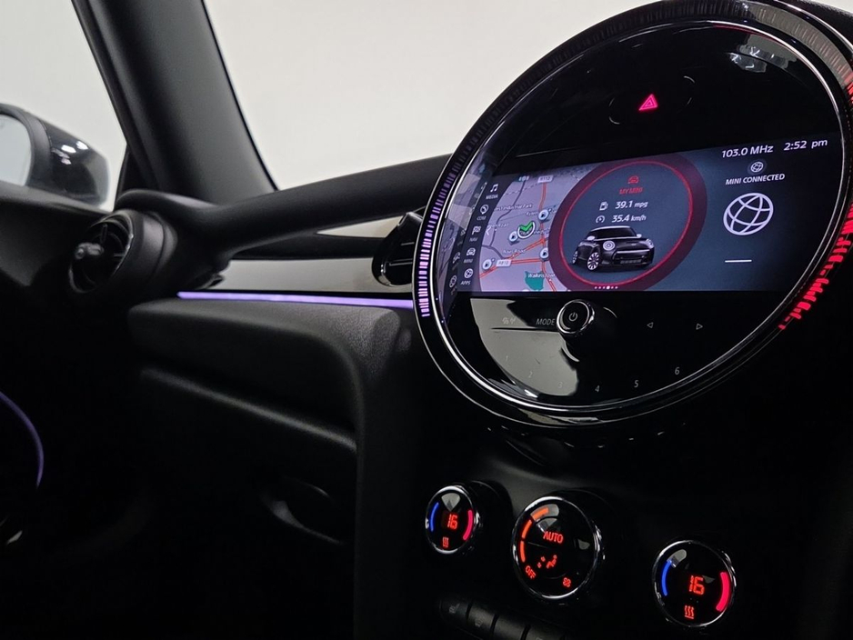 2021 MINI Hatch 1.5L Petrol For Sale Images