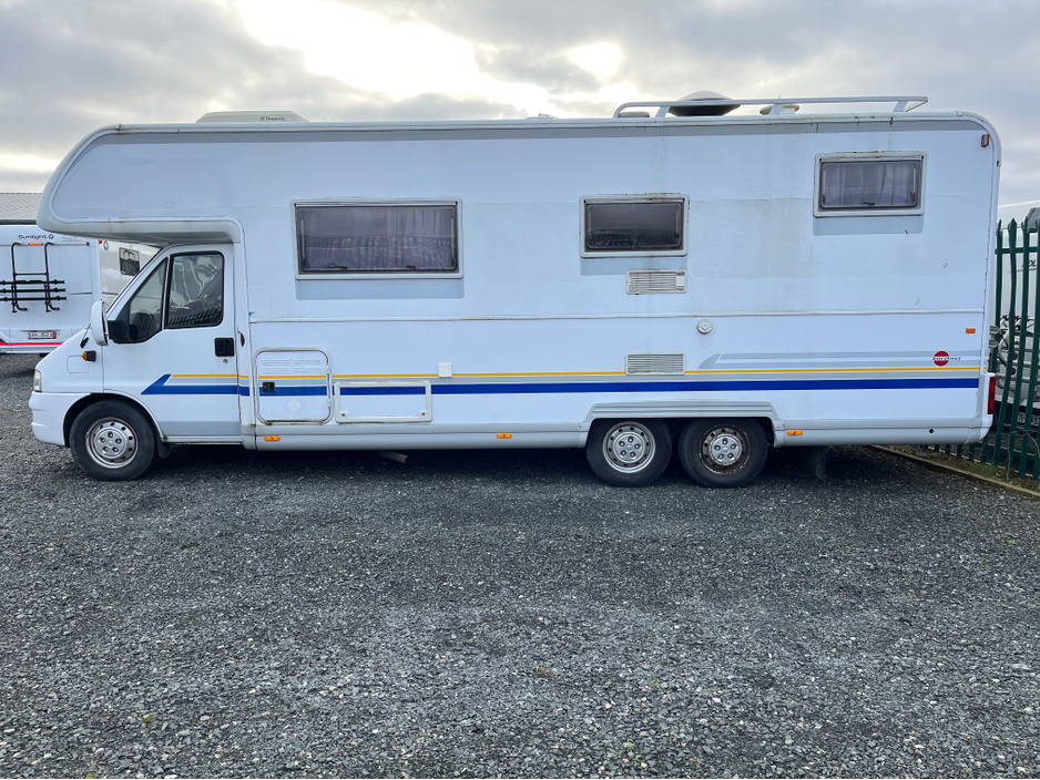 2004 Burstner Elegance 2.8L Diesel For Sale Images