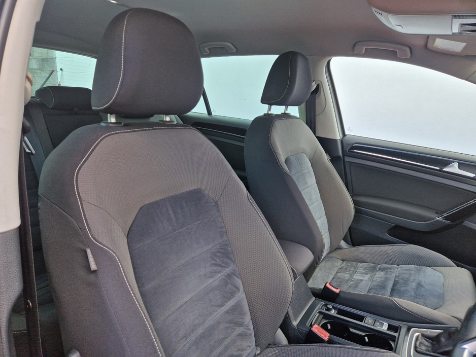 2013 Volkswagen Golf 1.4L Petrol For Sale Images