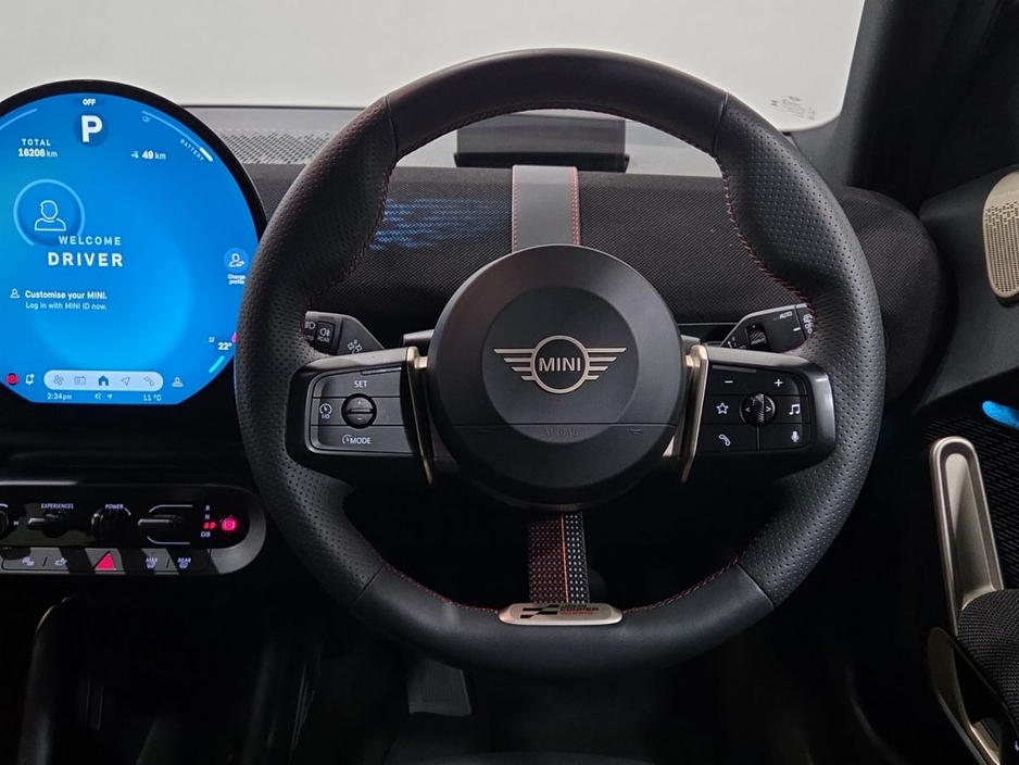 2025 MINI Aceman 0L Electric For Sale Images