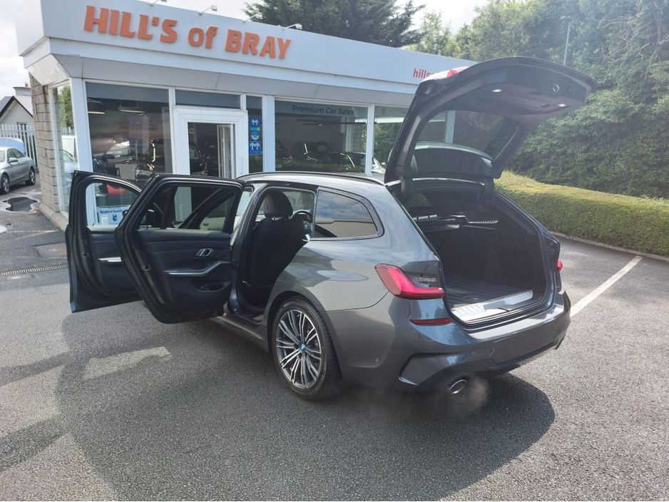 2022 BMW 3 Series 2.0L Petrol Plug-in Hybrid For Sale Images