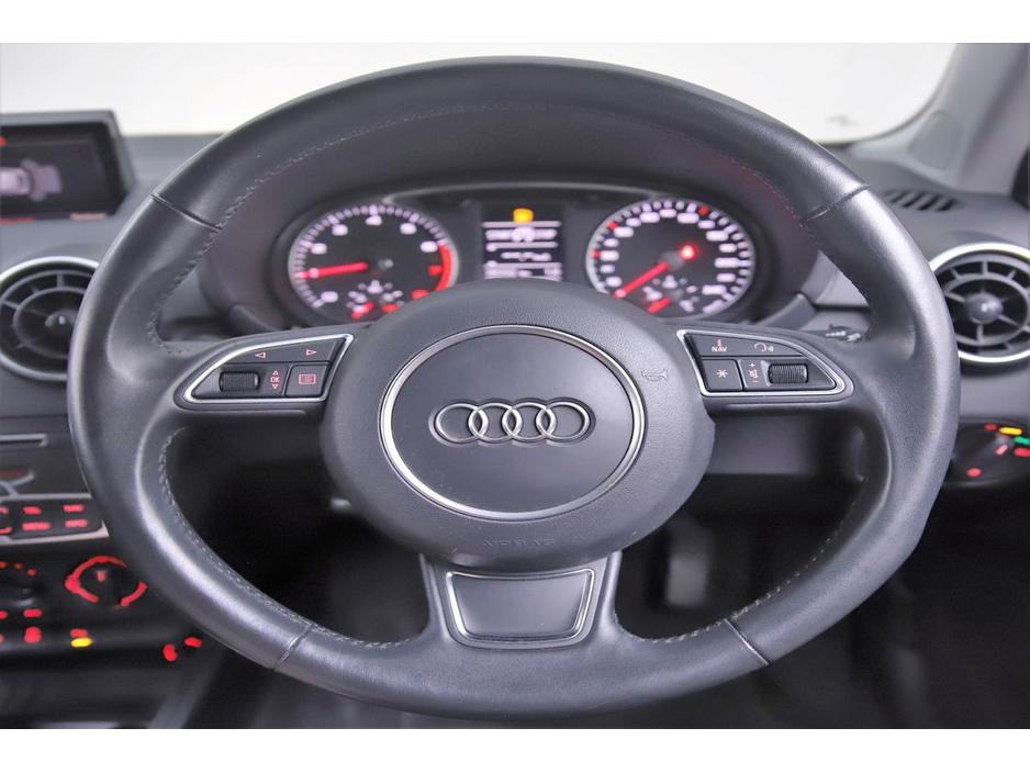 Audi A1 1.0 TFSI S-TRONIC SPORTBACK 5DR *PARK SENSORS* — thumbnail 17