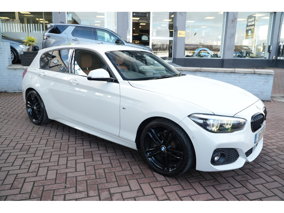BMW 1 Series 2018 BMW 118D MSPORT  SHADOW EDITION //  BUY WITH CONFIDENCE AA AND SIMI APPROVED DEALER 2026 // FINANCE ARRANGED // ALL TRADE INS WELCOME // — thumbnail 2