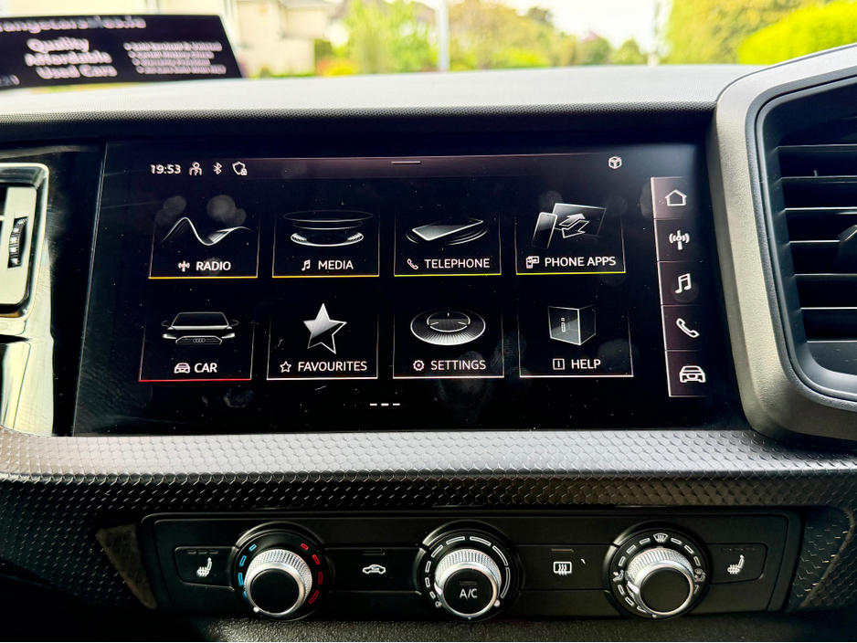 Audi A1 1.0 TFSi SE Petrol 5dr Hatchback Manual. — thumbnail 27