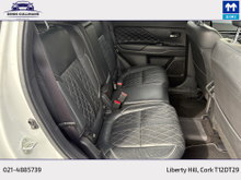 2021 Mitsubishi Outlander 2.4L Petrol Plug-in Hybrid For Sale Images