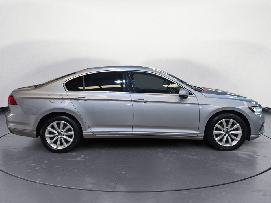 2022 Volkswagen Passat 2L Diesel For Sale Images